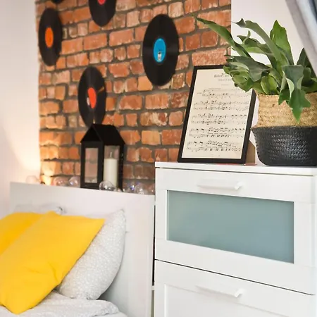Soak Up The Old Town From Musician 1898'apt For 4 Apartment Danzig